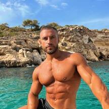 handsomeguy4296huds